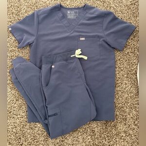 Space Gray FIGS Scrub Set